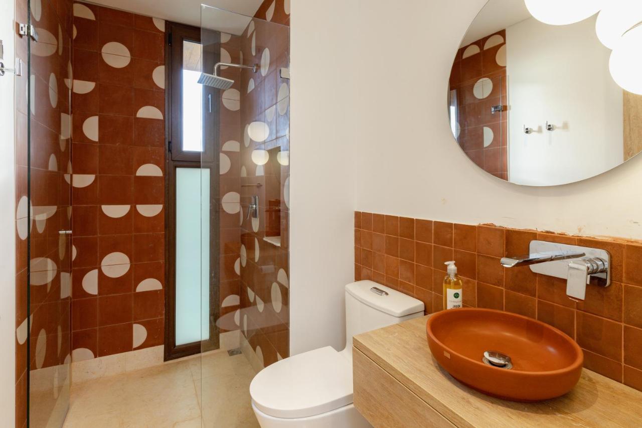 Hilltop Enchanting With Stunning Views & Jacuzzi Medellín